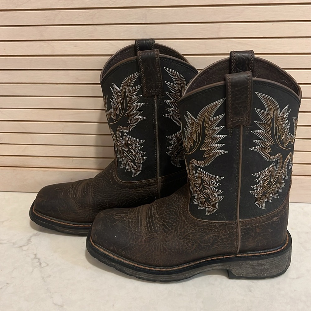 ARIAT Workhog Wide Square Toe Boots Bruin Brown Leather Cowboy Sz 1